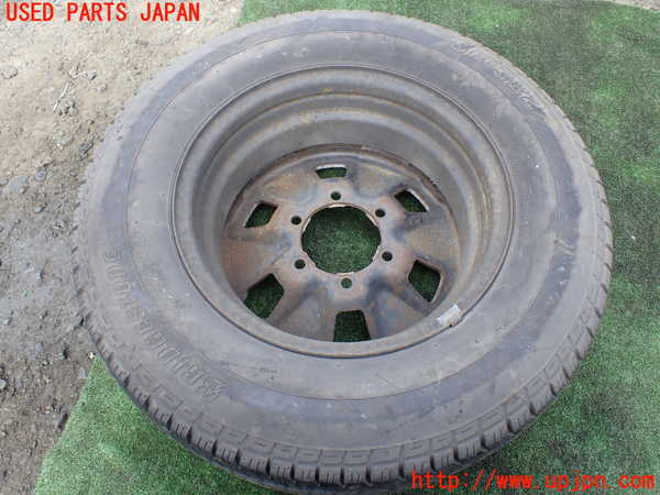1UPJ-25019601]ハイエースワゴン100系(KZH106W)スペアタイヤ1 中古_m0004.jpg