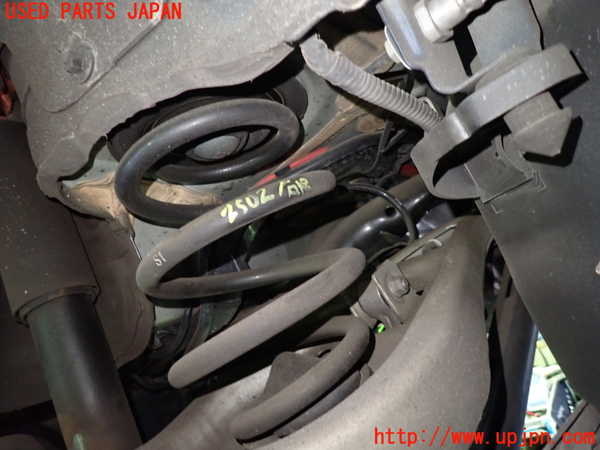 1UPJ-25025100]BMW Z4(LM25 E89)右リアスプリング 中古_m0001.jpg