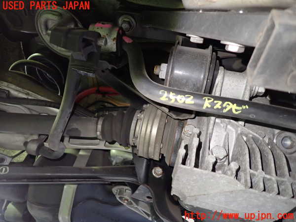 5UPJ-25025445]BMW Z4(LM25 E89)リアスタビライザー 中古_m0001.jpg