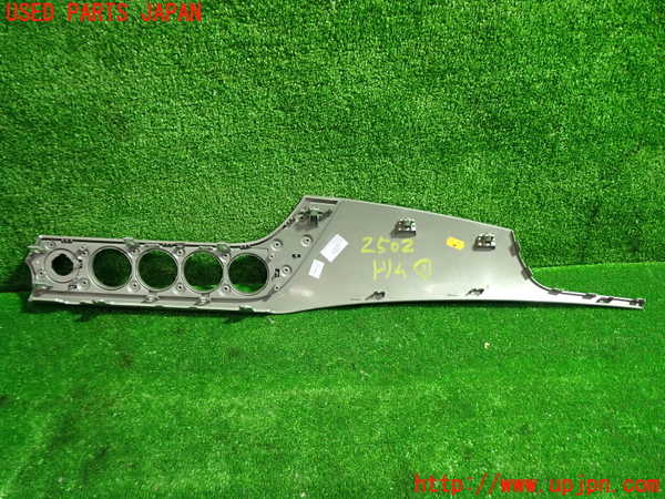 5UPJ-25027691]BMW Z4(LM25 E89)内装トリム類1 中古_m0003.jpg