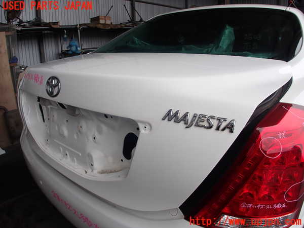 2UPJ-25031500]クラウン マジェスタ(URS206)トランク 中古_m0002.jpg