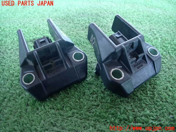 2UPJ-25036358]クラウン マジェスタ(URS206)エアバッグセンサー3 中古_m0001.jpg