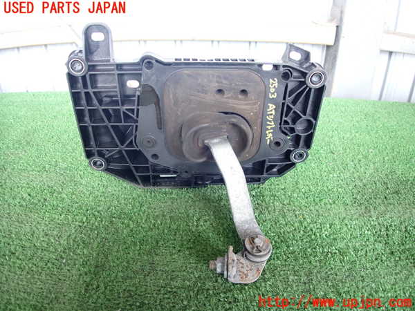 2UPJ-25037555]クラウン マジェスタ(URS206)ATシフトレバー 中古_m0003.jpg