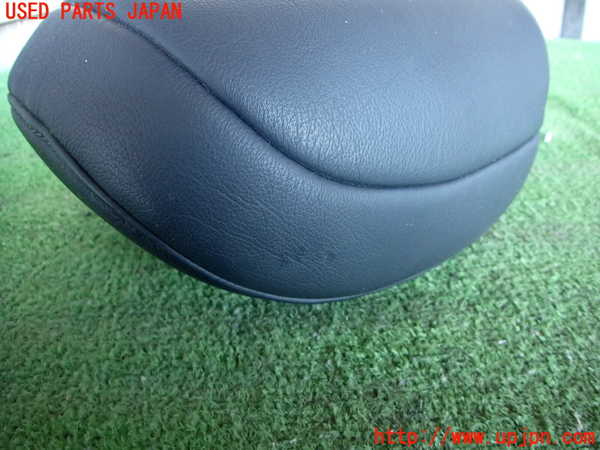 2UPJ-25037070]クラウン マジェスタ(URS206)助手席ヘッドレスト 中古_m0005.jpg