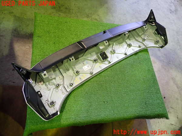 2UPJ-25041520]エクリプスクロス PHEV(GL3W)リアスポイラー 中古_m0003.jpg