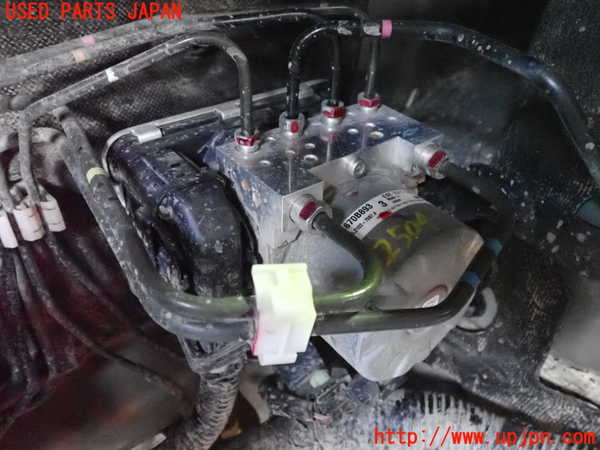 2UPJ-25044040]エクリプスクロス PHEV(GL3W)ABSアクチュエーター 中古_m0001.jpg