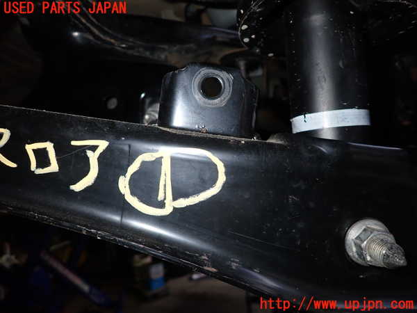 2UPJ-25045200]エクリプスクロス PHEV(GL3W)右リアロアアーム1 中古_m0002.jpg