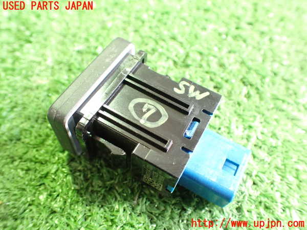 2UPJ-25046312]エクリプスクロス PHEV(GL3W)スイッチ7 (VSC OFF) 中古_m0002.jpg