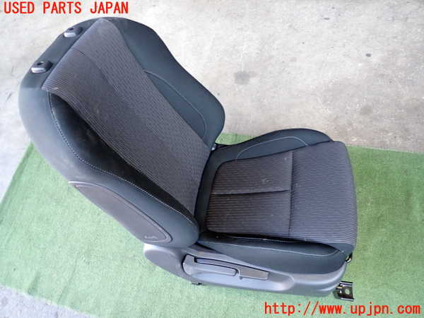 2UPJ-25047035]エクリプスクロス PHEV(GL3W)運転席シート 【ジャンク品】 中古_m0001.jpg