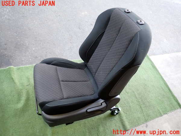 2UPJ-25047065]エクリプスクロス PHEV(GL3W)助手席シート 【ジャンク品】 中古_m0001.jpg