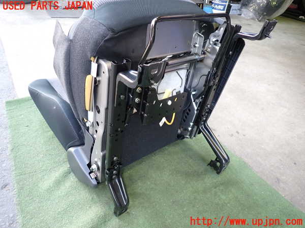 2UPJ-25047065]エクリプスクロス PHEV(GL3W)助手席シート 【ジャンク品】 中古_m0005.jpg