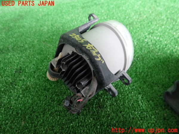 2UPJ-25051180]クラウン アスリート(GRS210)右フォグ 中古_m0002.jpg