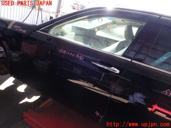 2UPJ-25051260]クラウン アスリート(GRS210)左前ドア (M2H5U) 中古_m0001.jpg