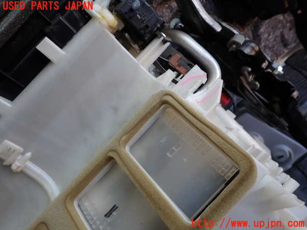 2UPJ-25056081]クラウン アスリート(GRS210)エバポレーター1 中古_m0002.jpg