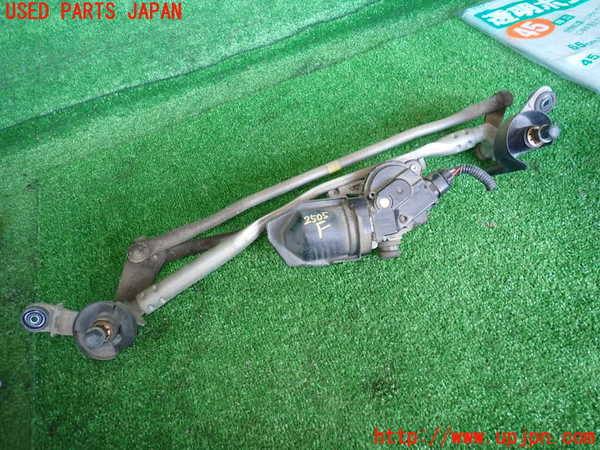2UPJ-25056770]クラウン アスリート(GRS210)フロントワイパーモーター 中古_m0001.jpg