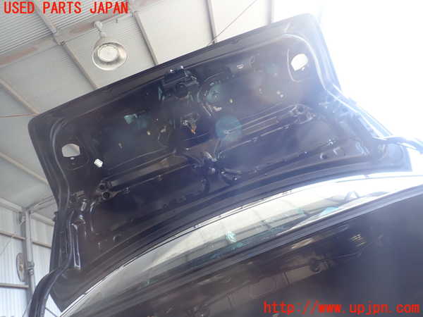 2UPJ-25061500]アルテッツァ(GXE10)トランク 中古_m0004.jpg