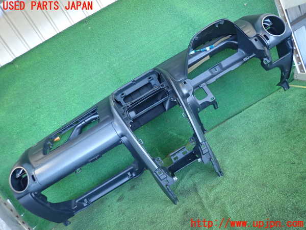 2UPJ-25067505]アルテッツァ(GXE10)ダッシュボード 中古_m0001.jpg