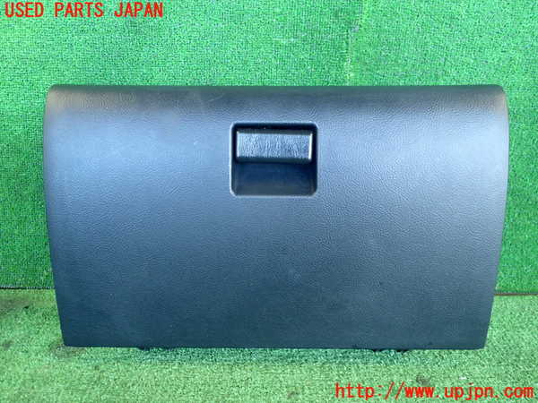 2UPJ-25067516]アルテッツァ(GXE10)グローブボックス1 中古_m0001.jpg