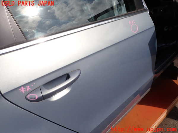2UPJ-25071290]VW パサート(Passat) ヴァリアント(Variant)(3CCAX)右後ドア (43R-004026) 中古_m0002.jpg