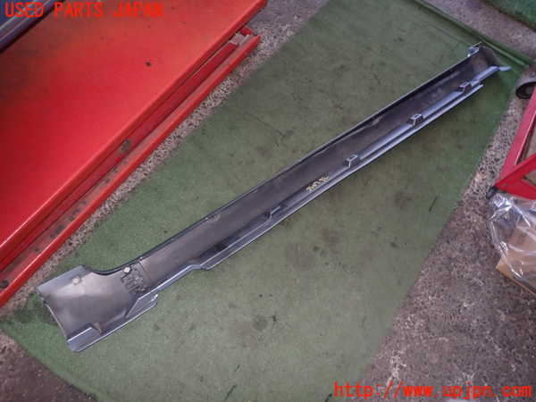 2UPJ-25071392]VW パサート(Passat) ヴァリアント(Variant)(3CCAX)左サイドステップ 中古_m0005.jpg