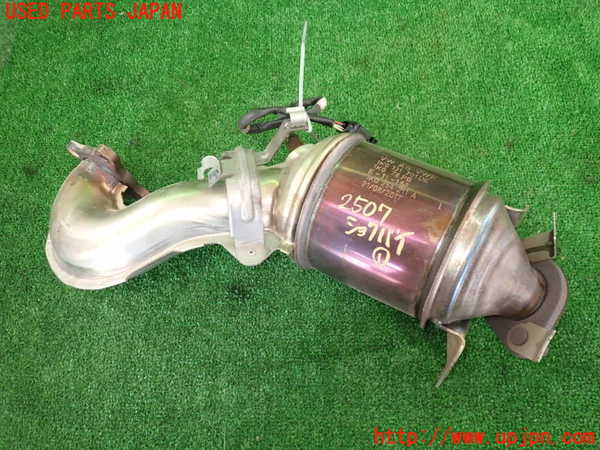 2UPJ-25072661]VW パサート(Passat) ヴァリアント(Variant)(3CCAX)触媒1 中古_m0001.jpg