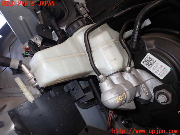 2UPJ-25074050]VW パサート(Passat) ヴァリアント(Variant)(3CCAX)ブレーキマスターシリンダー 中古_m0002.jpg