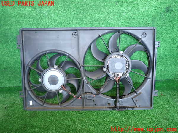 2UPJ-25076836]VW パサート(Passat) ヴァリアント(Variant)(3CCAX)電動ファン1 中古_m0002.jpg
