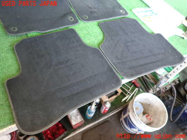 2UPJ-25077800]VW パサート(Passat) ヴァリアント(Variant)(3CCAX)フロアマット 中古_m0004.jpg