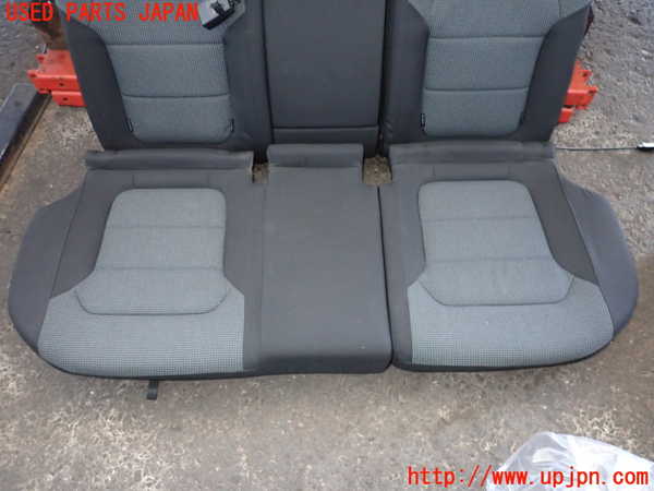 2UPJ-25077385]VW パサート(Passat) ヴァリアント(Variant)(3CCAX)リアシート 中古_m0003.jpg