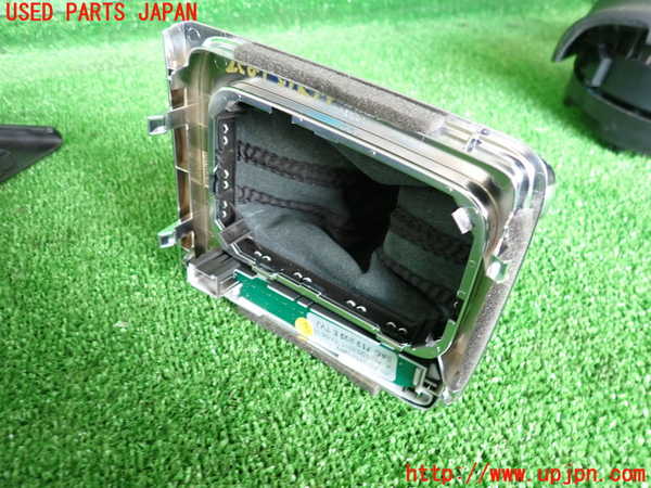 2UPJ-25077570]VW パサート(Passat) ヴァリアント(Variant)(3CCAX)シフトノブ 中古_m0004.jpg