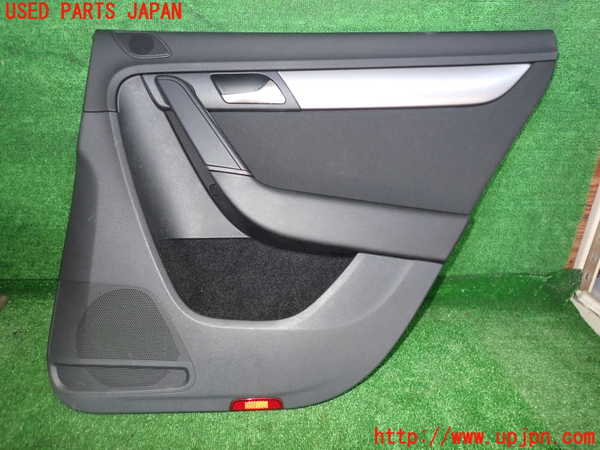 2UPJ-25071294]VW パサート(Passat) ヴァリアント(Variant)(3CCAX)右後ドア内張り 中古_m0001.jpg