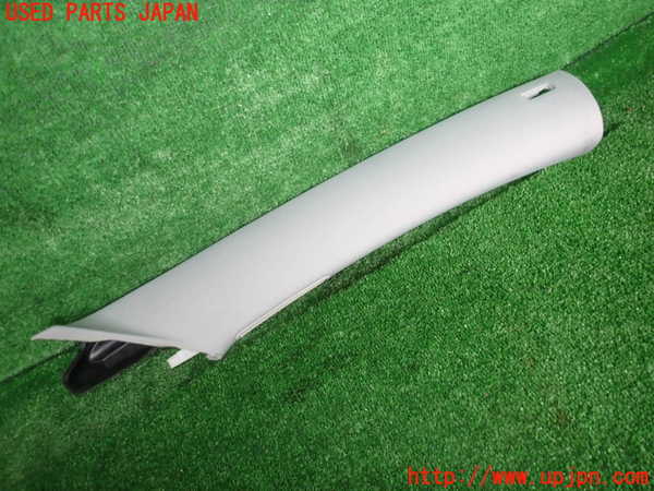 2UPJ-25077655]VW パサート(Passat) ヴァリアント(Variant)(3CCAX)右フロントピラートリム 中古_m0001.jpg