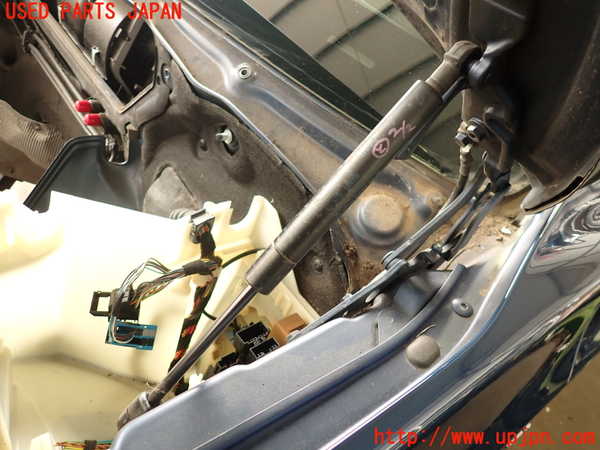 2UPJ-25081068]BMW X3(PA25)ボンネットダンパー 中古 【E83】_m0002.jpg