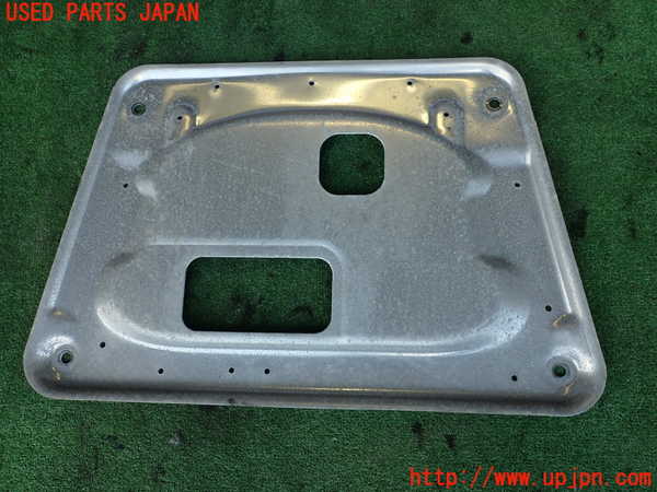 2UPJ-25082170]BMW X3(PA25)エンジンアンダーカバー 中古 【E83】_m0001.jpg