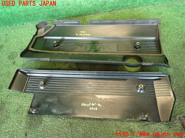 2UPJ-25082160]BMW X3(PA25)エンジンアッパーカバー 中古 【E83】_m0005.jpg