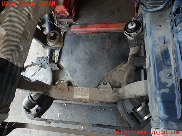 2UPJ-25085285]BMW X3(PA25)フロントメンバー 中古 【E83】_m0002.jpg