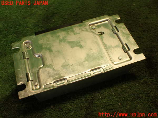 2UPJ-25086146]BMW X3(PA25)コンピューター1 (1 137 328 119) 中古 【E83】_m0002.jpg