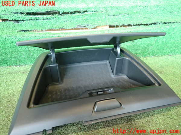 2UPJ-25087841]BMW X3(PA25)小物入れ1 中古 【E83】_m0003.jpg