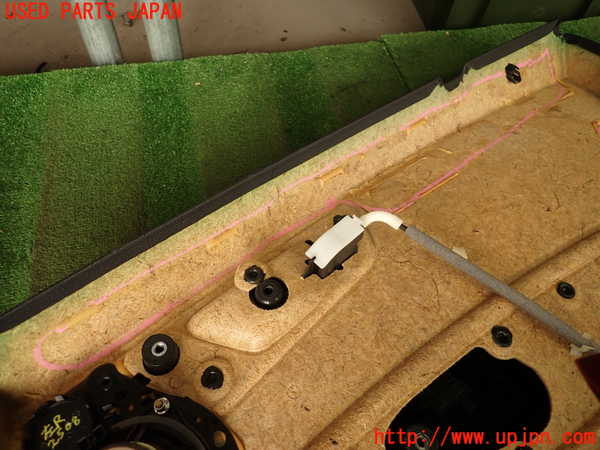 2UPJ-25081324]BMW X3(PA25)左後ドア内張り 中古 【E83】_m0004.jpg