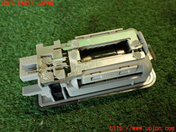 2UPJ-25086413]BMW X3(PA25)ルームランプ3 (左 2列目) 中古 【E83】_m0003.jpg