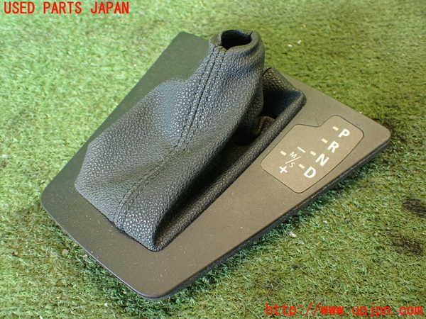 2UPJ-25087575]BMW X3(PA25)シフトブーツ 中古 【E83】_m0001.jpg