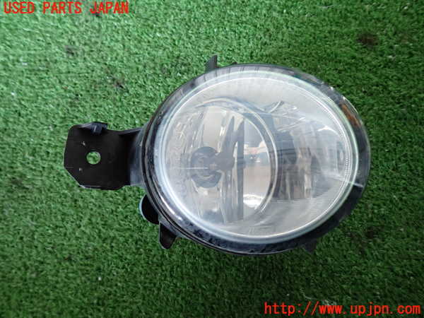 2UPJ-25091180]BMW X5(ZV30S)右フォグ 中古 E70_m0001.jpg