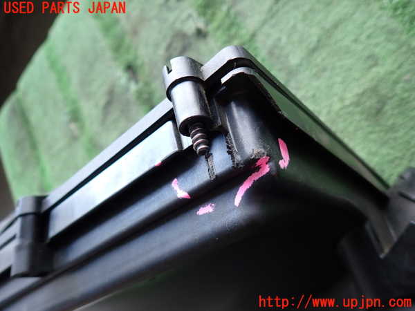 2UPJ-25092560]BMW X5(ZV30S)エアクリーナーボックス 中古 E70_m0002.jpg