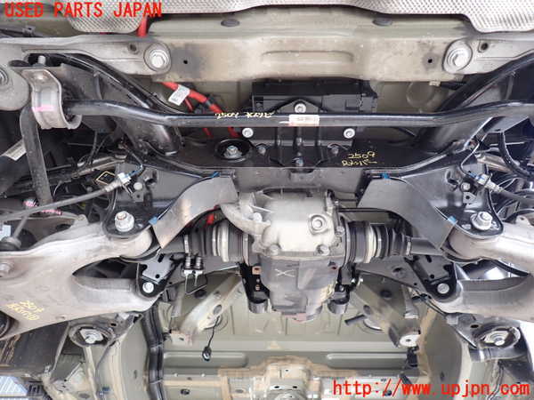2UPJ-25095295]BMW X5(ZV30S)リアメンバー 中古 E70_m0002.jpg