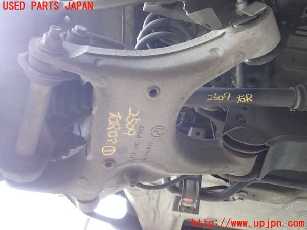 2UPJ-25095200]BMW X5(ZV30S)右リアロアアーム1 中古 E70_m0001.jpg