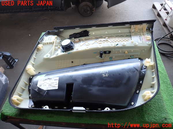 2UPJ-25091264]BMW X5(ZV30S)左前ドア内張り 中古 E70_m0005.jpg