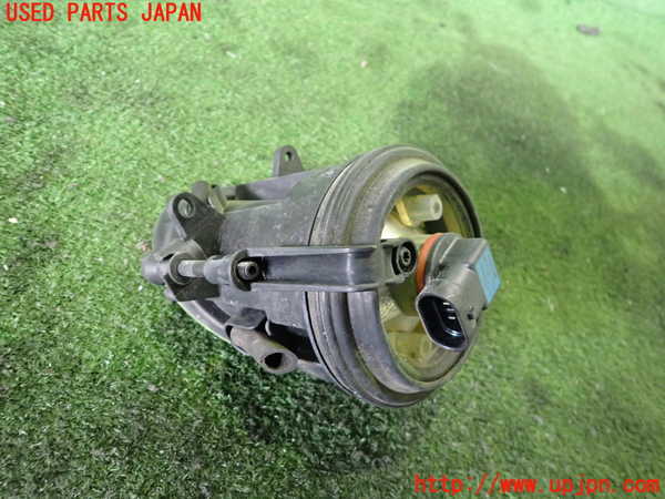 2UPJ-25111180]アウディ・TT クーペ(8JBUBF)右フォグ 中古_m0002.jpg