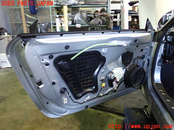 2UPJ-25111260]アウディ・TT クーペ(8JBUBF)左ドア 中古(43R-000470 M41)_m0003.jpg