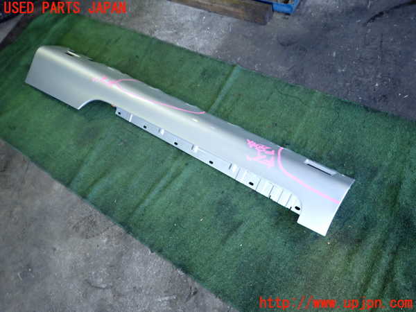 2UPJ-25111392]アウディ・TT クーペ(8JBUBF)左サイドステップ 中古_m0002.jpg