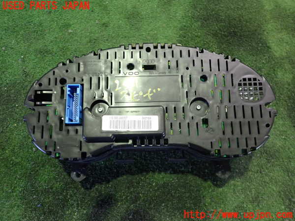 2UPJ-25116170]アウディ・TT クーペ(8JBUBF)スピードメーター 中古_m0002.jpg